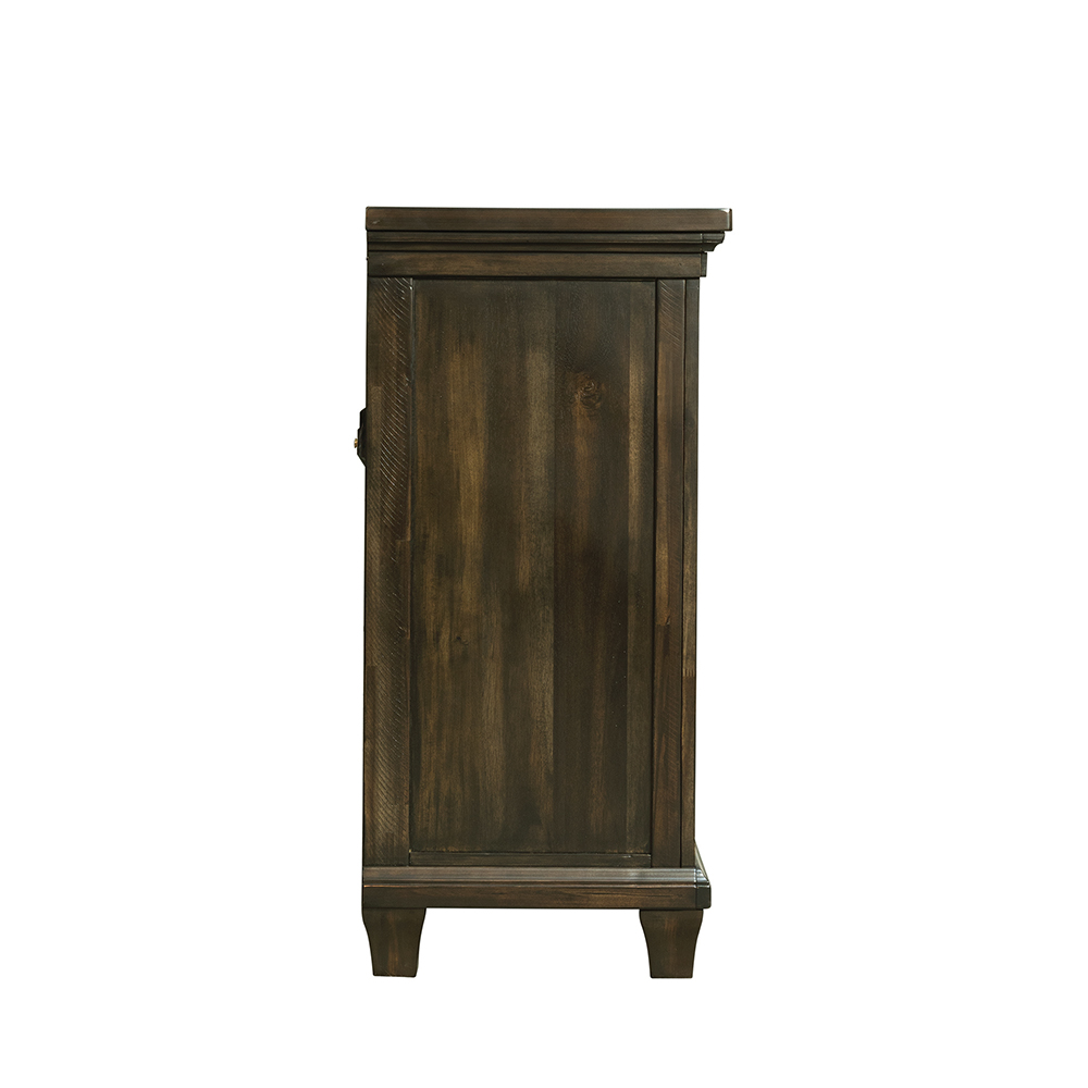 McCabe Dresser | Ellesime International 