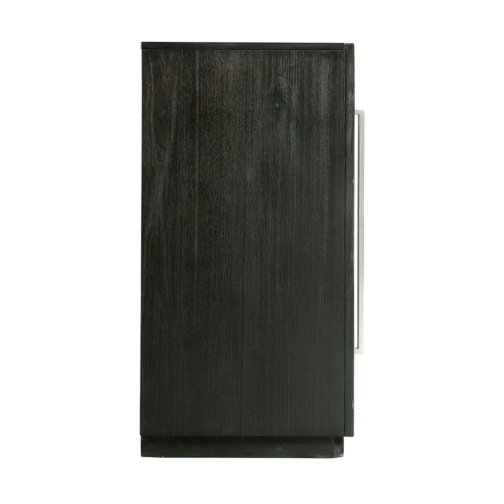 Donovan Dining Server | Ellesime International 