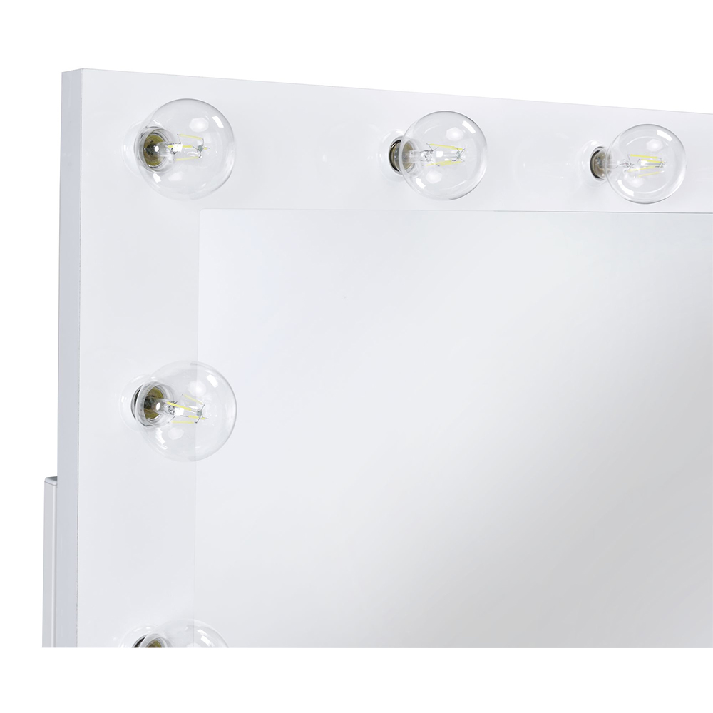 Amia Vanity  | Ellesime International 